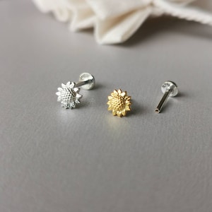 Tragus Earring Flat Back Tiny Sunflower Helix Earring - 18g/16g Threadless Sterling Silver Push in Pin Flat Back Cartilage Piercing