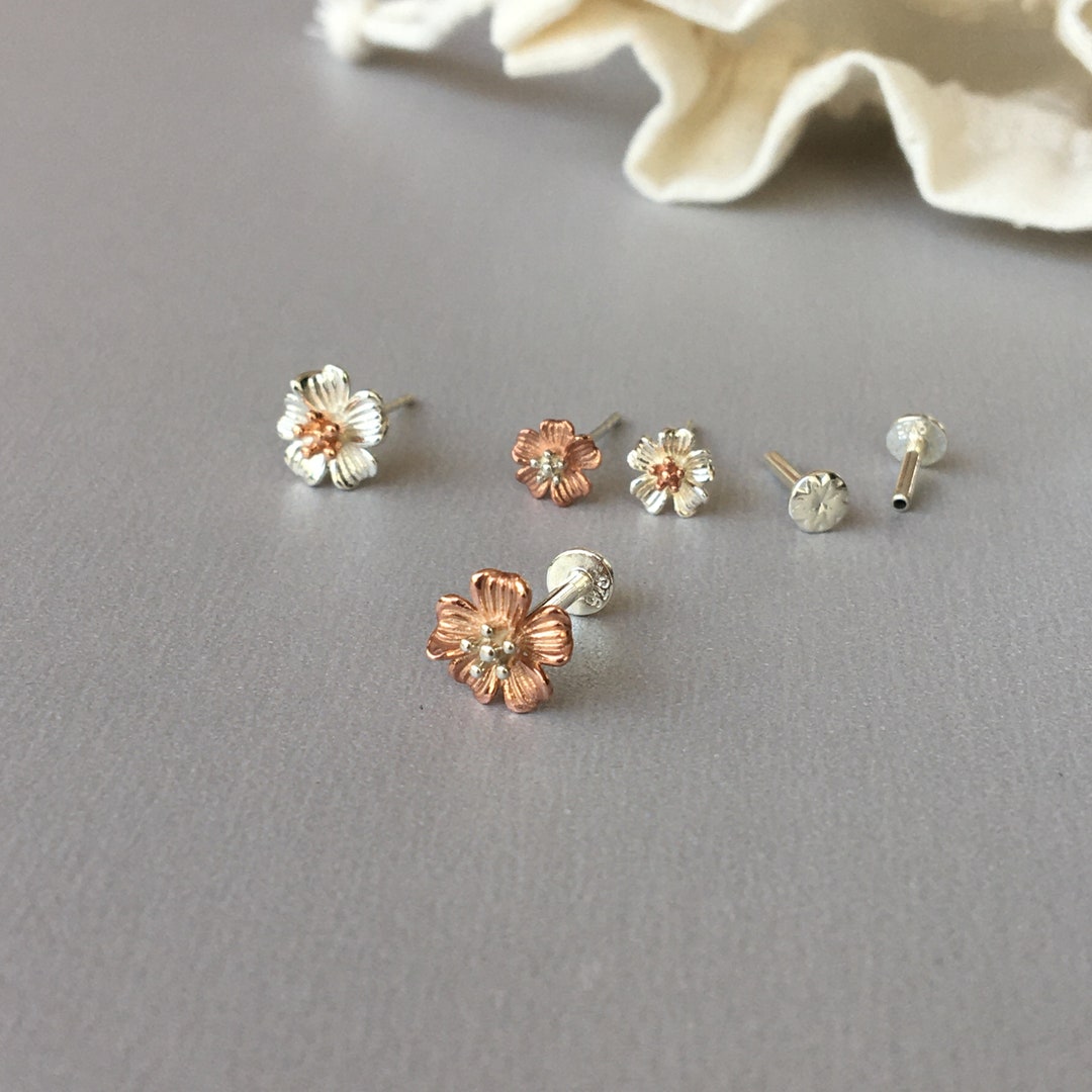 Color Blossom Star Ear Stud, Pink Gold And White Mother-Of-Pearl
