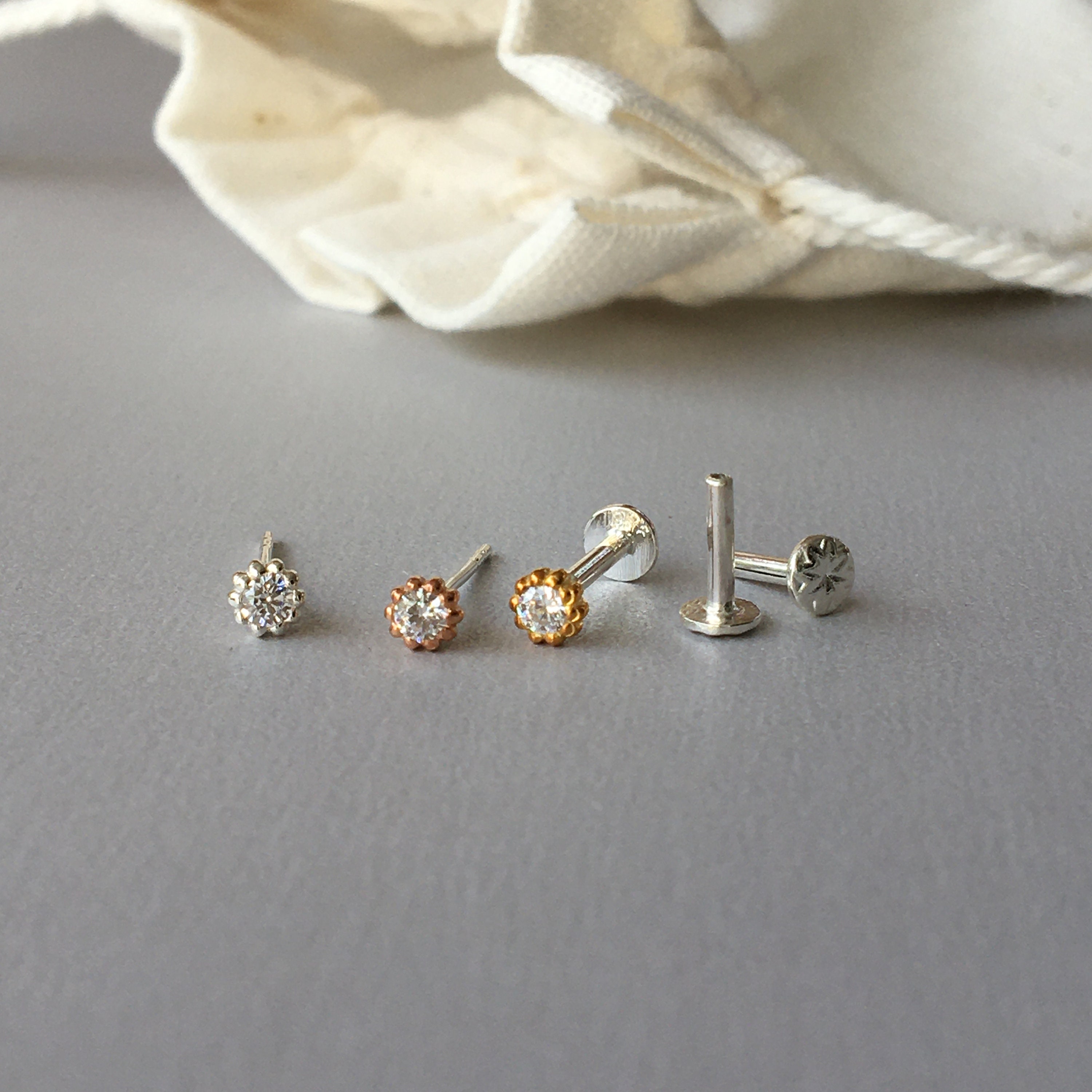 2.5 MM CZ Diamond Helix Earring 18g/16g Threadless Sterling | Etsy