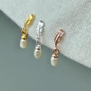 16g Feather With Dangle Pearl Helix Earring Pearl Cartilage Stud Minimalist Silver Tragus Piercing Jewelry Push in Pin Flat Back