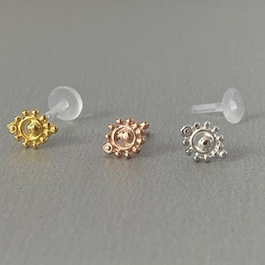 16G Minimale Mehndi Tragus Stud Zilver Bali Kraakbeen Oorbel Indiase Helix Piercing Boho Conch Sieraden Push Pin Bioflex Flat Terug Labret Post