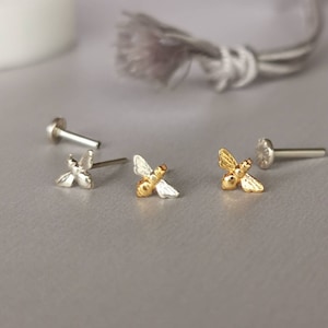 16G 18G Tiny Bee Helix Earring Minimalist Silver and Gold Tragus Earring Cartilage Conch Piercing Flat Back Silver Threadless Labret Post