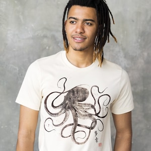 Octopus Japanese Calligraphy  T Shirt Gyotaku Traditional Ukiyo-e Japan Kanji Anime Manga Kyoto Martial Arts Mens Womens Printed Tee T-Shirt