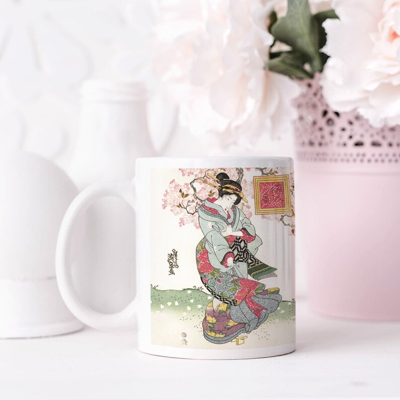 Japanese Ukiyo-e Art Mug Cup with a Box Boxed Woodblock Print Keisai Eisen Bijin Geisha Maiko Kimono Beautiful Cute Kawaii Japan Gift image 2