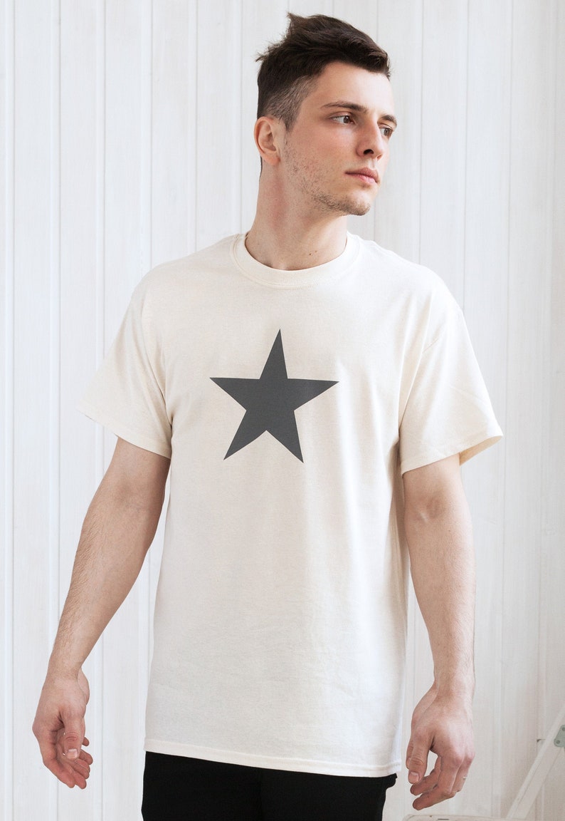 Star T Shirt Minimalist Abstract Geometric Streetwear Skater Fashion Retro 90s 80s 70s Y2K Graphic Design Printed Tee T-Shirt Mens Womens image 1