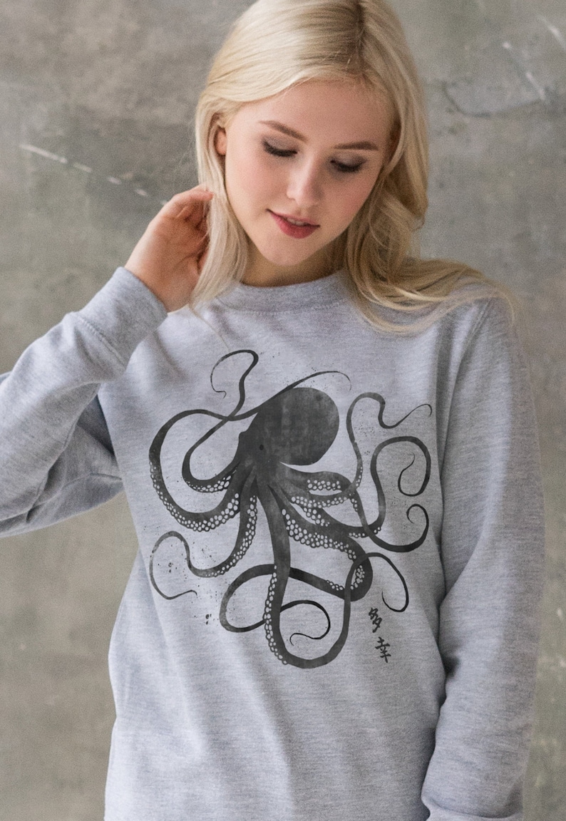 Octopus Japanese Calligraphy Sweatshirt Gyotaku Traditional Etsy Octopus Japanese Calligraphy Sweatshirt Gyotaku Traditional Etsy