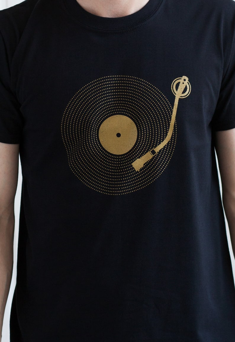 Turntable Minimalist T Shirt LP Vinyl Record Player DJ Deck Decks Drum and Bass Junglist Breakbeat Mens Womens Screen Printed Graphic Tee image 2