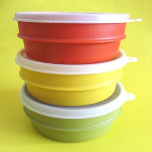 Vintage Tupperware stackable lidded bowl Servalier # 1356 YOU CHOOSE Colour  Yellow Avocado or Orange Made in Canada