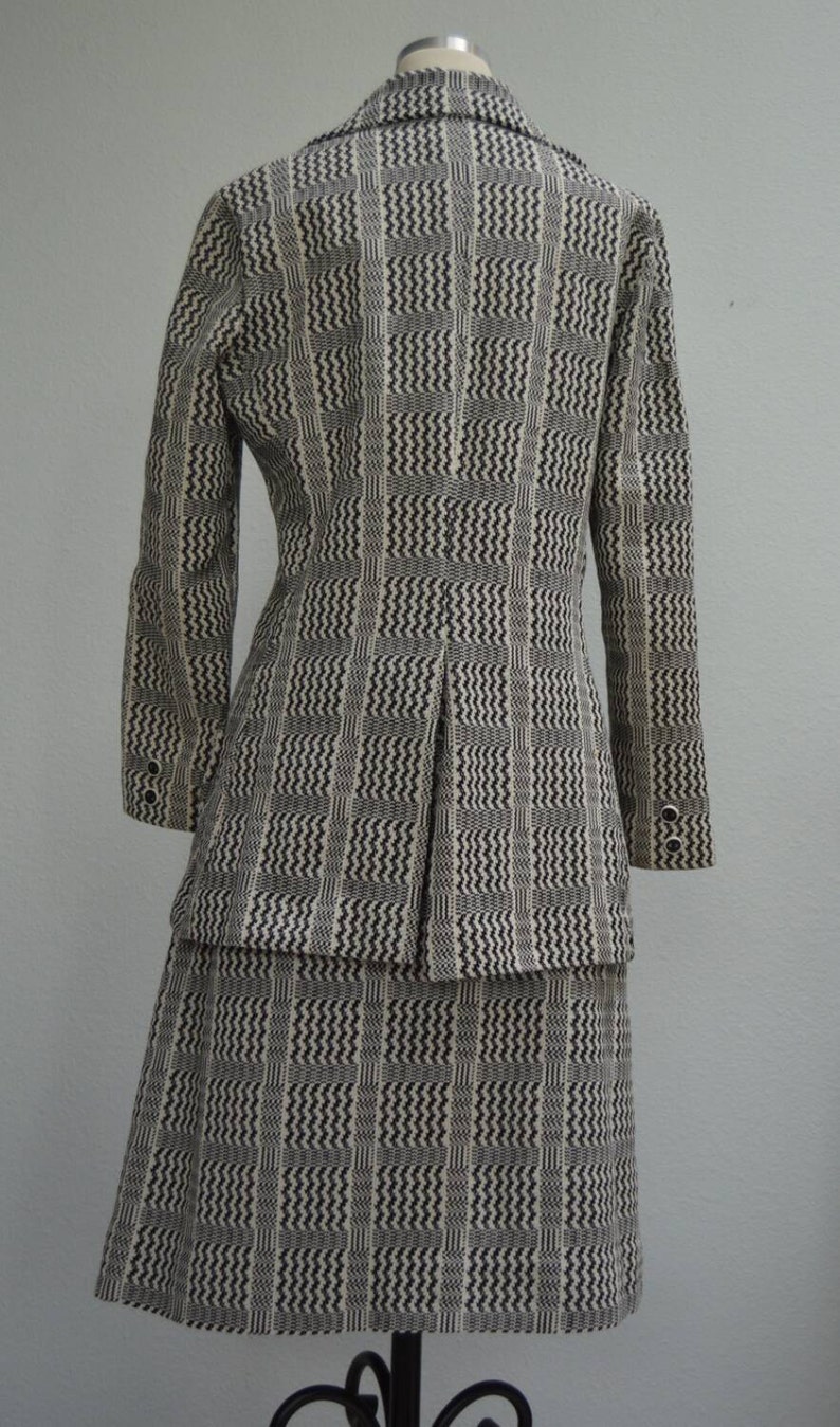 BlackWhite Patterned Jacket /& Skirt Suit