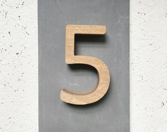 house number 1-digit from sandstone 15x25cm (perpendicular)
