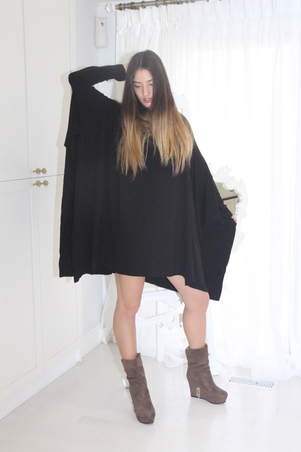 Loose Shirt / Oversized Black Women Shirt / Long Sleeve Blouse / Asymmetrical Top / Long Sleeves Sirt / Asymmetric Tunic Top - Long Livingtee