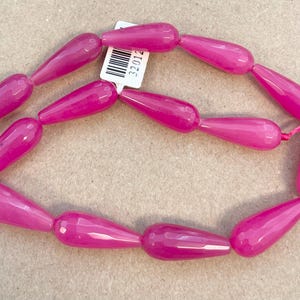 Pink Jade 28x11mm Faceted Teardrop Gemstone Beads---15.5&quot;
