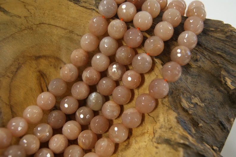Sunstone Faceted Round Shaped Natural Gemstone Bead-4,6,8,10mm~ 15 inch strand-