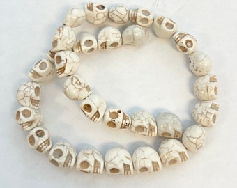 natural white turquoise 14x12x10mm Carved Skull Gemstone Bead--15.5 inch strand