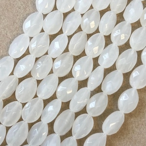 White Jade 12x8x5mm Faceted Heart Gemstone Beads---15.5&quot;