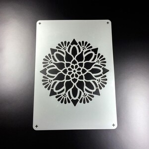 Stencil Mandala Lotus Flower Blossom - BE85