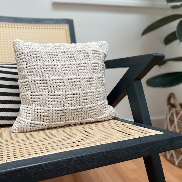 Crochet Pattern: Textured Crochet Throw Pillow