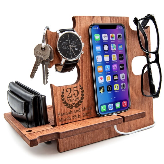 Anniversary gift,Docking station,gift for boyfriend,gift for men,15th,25thy,5th,husband anniversary,gift for husband,personalized gift