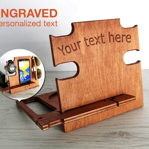 Personalized gift,custom gift,Anniversary Gifts for Men ,Husband Gifts Men, Gifts For Him, Mens Gift, Fathers Day Gift,Docking Station