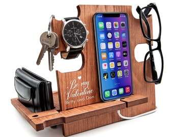 Gift Ideas for Man,Docking Station,Valentine's Day Gift,Charging Station,Gift for Men,Hubby Gift,Boyfriend Gift,Husband Gift,Initials