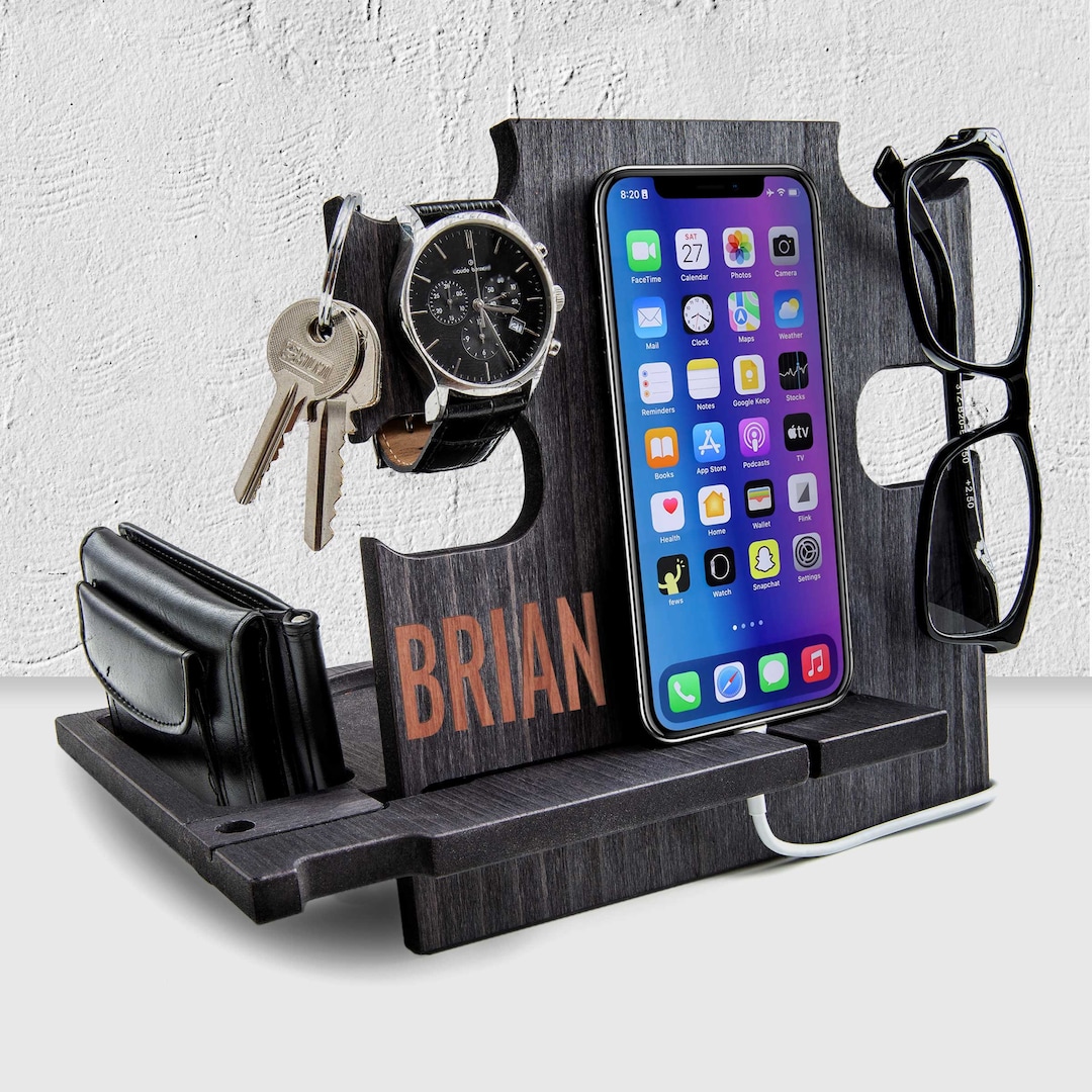 docking-station-gift-for-men-who-have-everything-gift-for-men-30th-gift