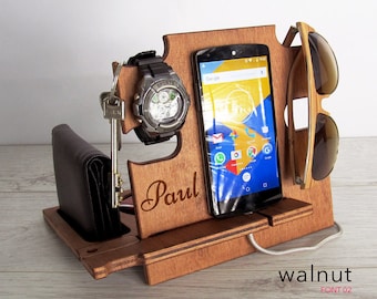 Personalized Mens birthday gift,birthday gift,gift for him,gift for men,gift for husband,gift for dad, birthday gifts,docking station,iphone