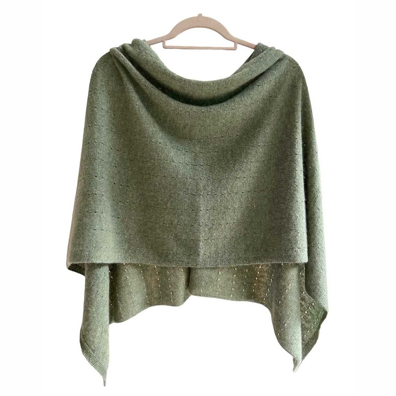 matching shawl for green dress