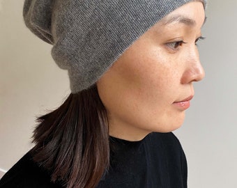 Cashmere beanie in Mid grey, Knitted slouchy winter hat for men and women, Perfect Birthday gift for him or her in Gray