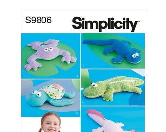 Simplicity S9806  Plush reptile stuffies, Frog, Lizard, Turtle, Alligator R11935 9806