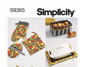 Simplicity 9365 Sewing Pattern Quilted Kitchen Accessories, S9365 Potholder, Mitt, Trivet and Microwave Bowl holder