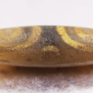 Frete grátis-antigo raro budista sagrado tibetano dzi conta 6 olhos-40x12x12mm