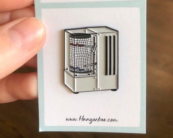 Hygrothermograph Lapel Pin