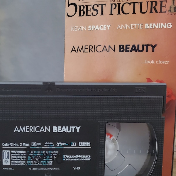 American Beauty VHS, stars Kevin Spacey and Annette Benning, the Indelible Lester & Carolyn Burnham, An Ordinary Couple