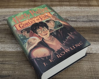 Harry Potter en de Vuurbeker, door J.K. Rowling, vierde roman in het zevendelige verhaal over Harry Potter's opleiding tot tovenaar