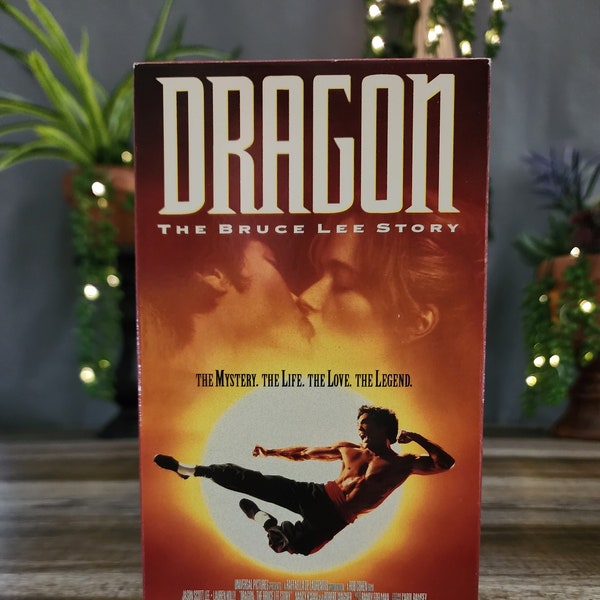 Dragon The Bruce Lee Story VHS, stars Jason Scott Lee and Lauren Holly, The Mystery, The Life, The Love, The Legend,