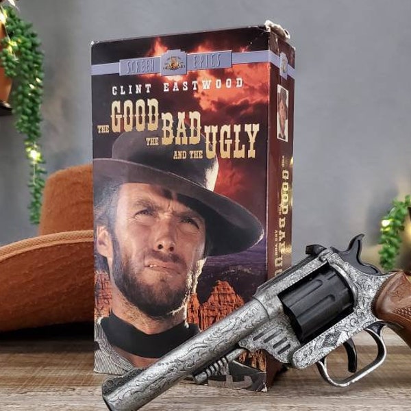 the Good the Bad and the Ugly VHS, stars Clint Eastwood Eli Wallach and Lee Van Cleef, Iconic Spaghetti Western