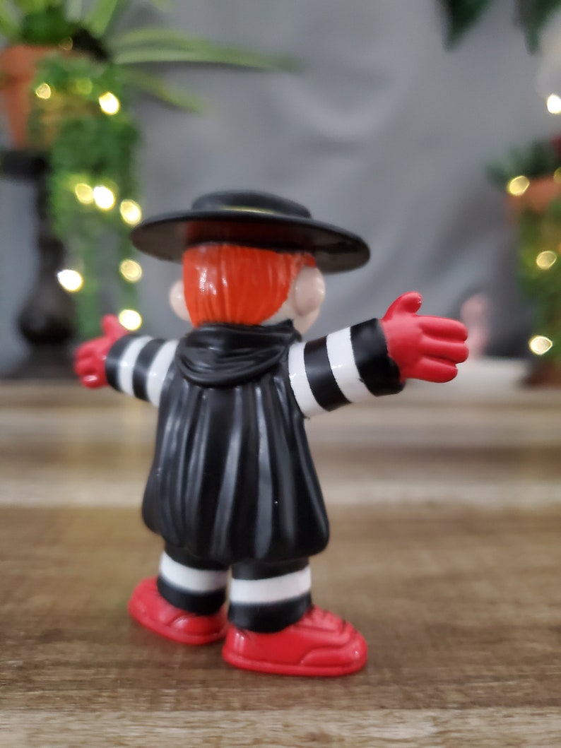 PVC Character Party Supply McDonald/'s Happy Meal Toy Fast Food Toy Hamburglar Toy Figure Cake Topper