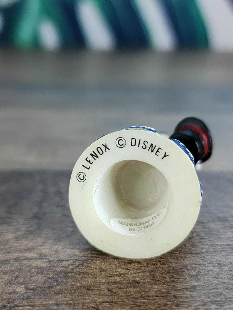 Vintage Mickey Mouse Ring Leader, Lenox Disney Magic Thimble Collection image 8