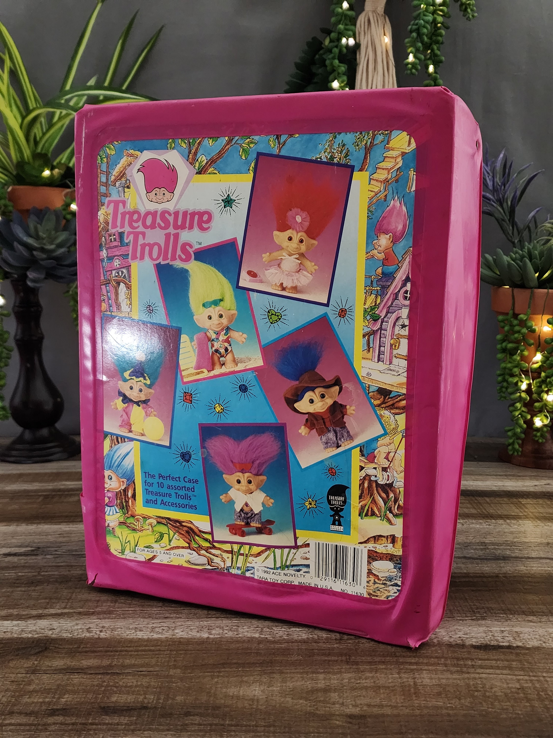 Treasure Trolls carrying case, pink, 1992 by Ace Novelty