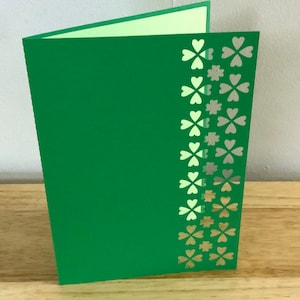 Carte porte-bonheur , Vierge à l'intérieur , Saint-Patrick , Trèfles , Menthe verte , Vert , Irlandais , Fête , Célébration , Vacances