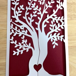 Carte Arbre d'amour , conjoint , partenaire , ami , famille , nature , cœur , feuilles , croissance