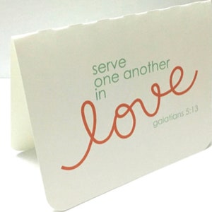 Carte Servez-vous les uns les autres dans l'amour, vierge à l'intérieur, imprimé, Dieu, foi, religieux, famille, amis, collègue