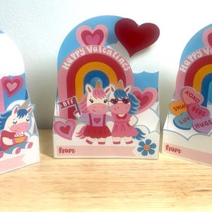 Carte Saint-Valentin licorne mignonne arc-en-ciel , ballons , cupcakes , amis , cadeau