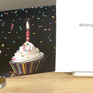 Carte de joyeux anniversaire, Imprimée, Cupcake, Bougie, Fête, Confetti, Gars, Filles, Amis, Famille