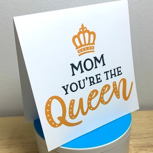 Carte Mom The Queen , Imprimée , Amour , Couronne , Doré , Jaune , Famille , Enfants , Votre jour