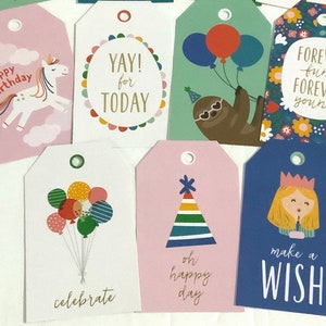 Étiquettes cadeaux d’anniversaire , Ballons , Fête , Enfants , Adultes , Adolescents , Gâteau , Bougies , Paresseux