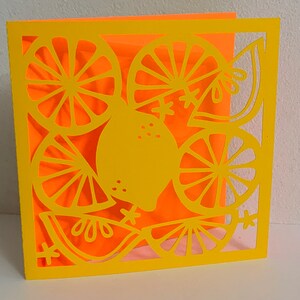 Merveilleuse carte de citron , Vierge à l’intérieur , Jaune , Orange , Lumineux , Ensoleillé , Frais , Tranché , Presser , Printemps , Été