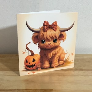 Carte d'Halloween Vache Highland , Vierge à l'intérieur , Imprimé , Automne , Automne , Citrouille , Feuilles , Enfants