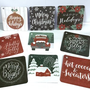 Étiquettes carrées de Noël , Paillettes , Camion , Neige , Vacances , Cadeaux , Festifs , Joyeux , Vacances , Neige , Holly , Jolly