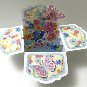 Blue Garden Pop Up Printed Card , Papillon , Fleurs , Printemps , Été , Nature , Frais , Lovely , Papercut